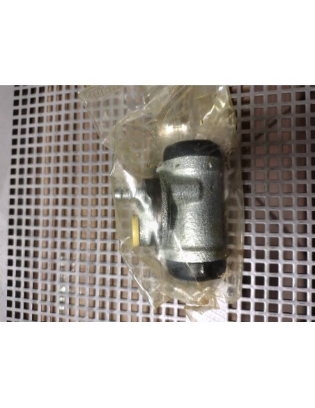 Cylinderek hamulcowy Peugeot 206, 301, 306, Citroen Xsara, C-Elysee, Renault 19 I, 19 I Chamade, 19 II