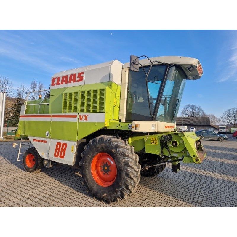 Kombajn zbożowy Claas Dominator 88VX C420