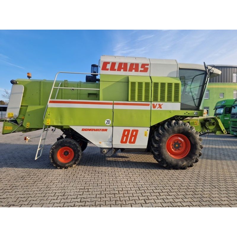 Kombajn zbożowy Claas Dominator 88VX C420